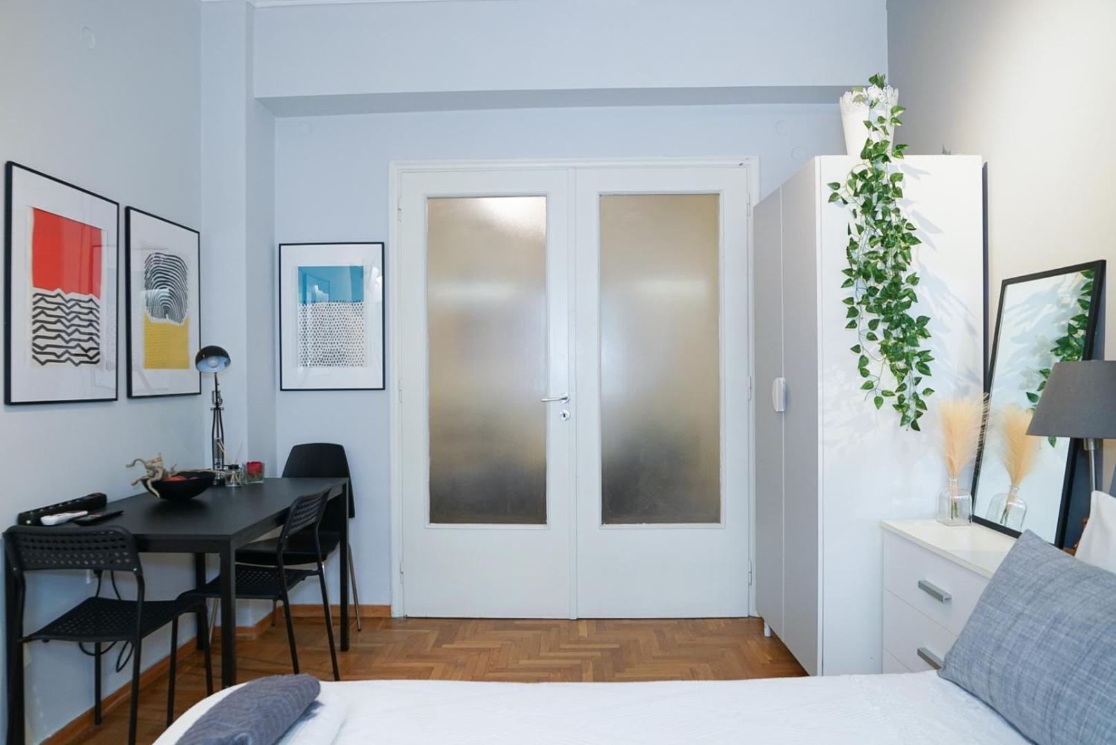 Апартаменты Comfy Very Close To Centre Афины